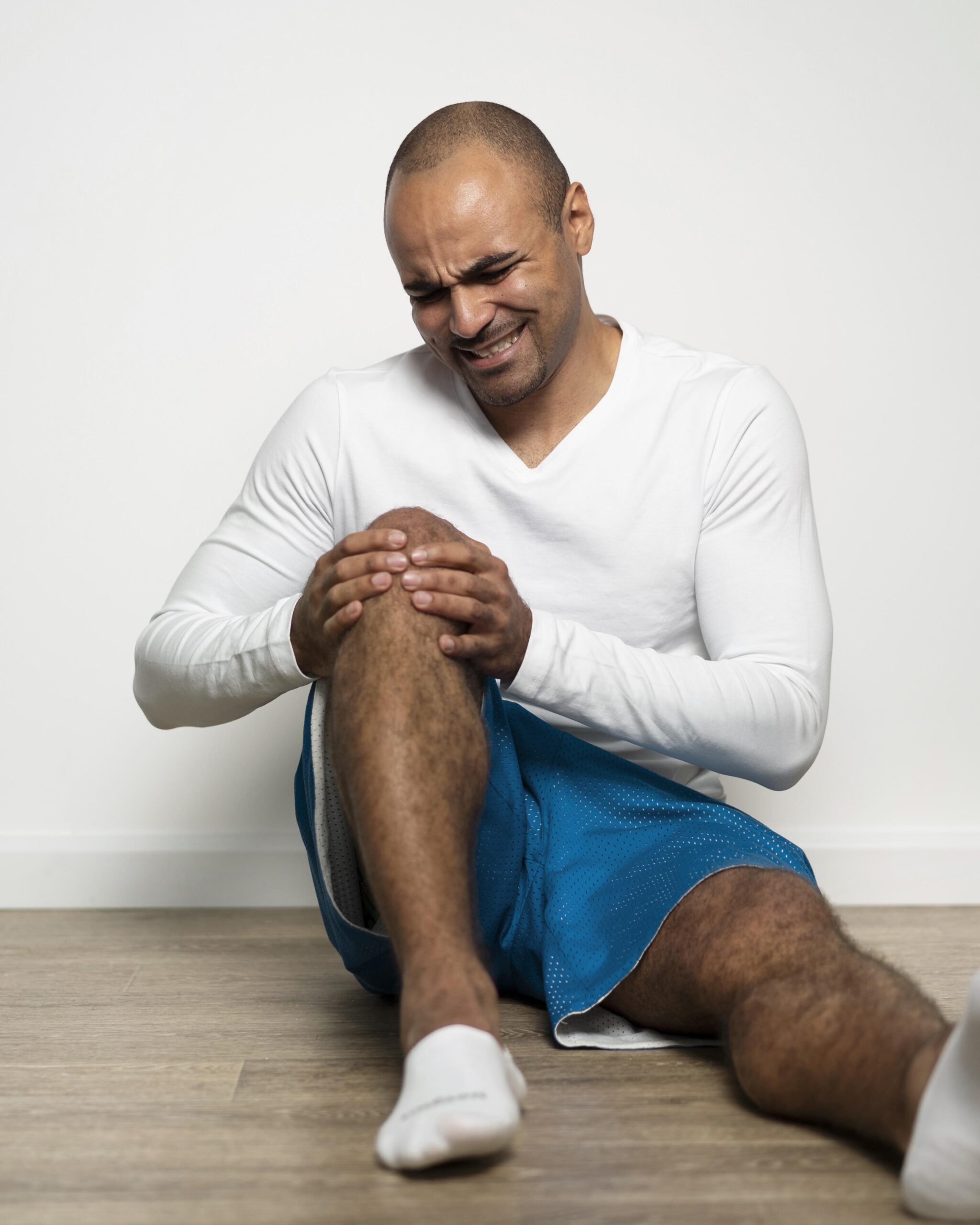 What Are the Main Risk Factors for Joint Pain and How Can Managed?